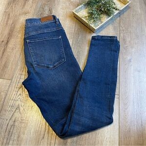 Express Indigo high rise Denim Jeans size 6